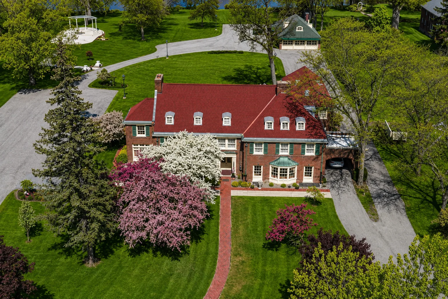 The historic Montague Inn mansion and grounds